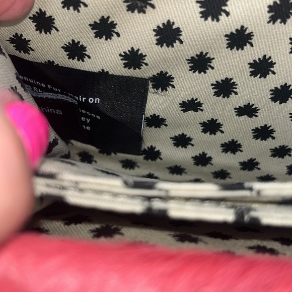 BNWT France’s Valentine Kiss lock - Picture 8 of 11